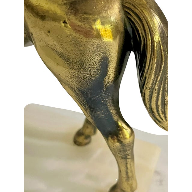 Vintage Brass Equestrian Horse Bookends on White Marble Bases – Pair of Western Style Horse Sculptures For Sale - Image 12 of 14