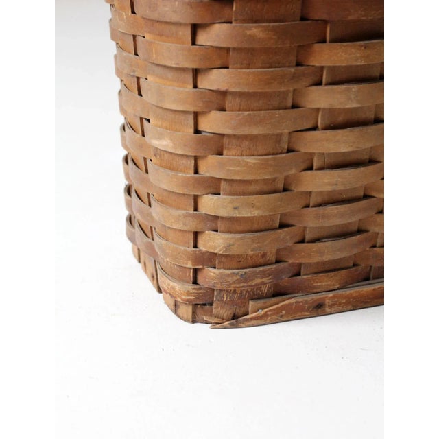 Antique Hawkeye Basket Insulated Picnic Basket For Sale - Image 9 of 13