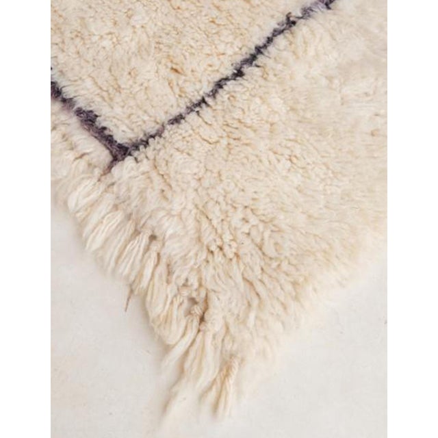 Grid Pattern Moroccan Rug - 8.3 X 5.7 Ft For Sale - Image 9 of 10