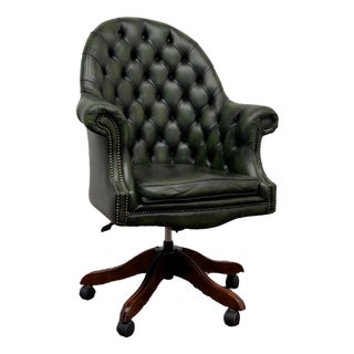 English Classic Green Chesterfield Director's Chair For Sale