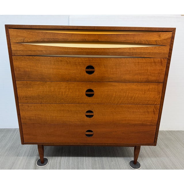 West Michigan Furniture Co. West Michigan Furniture Company Chest of Drawers, Vintage For Sale - Image 4 of 12