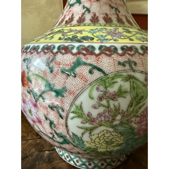 Chinese Famille Rose Porcelain Vase Circa 1940–1960 Hand Painted Floral Chinoiserie Qianlong Mark 14.5 Inch For Sale - Image 10 of 12