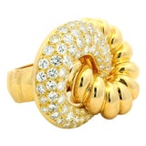 1970s Italian 18k Gold Diamond Swirl Cocktail Ring, 2.75 Carats, Size 7.5 For Sale