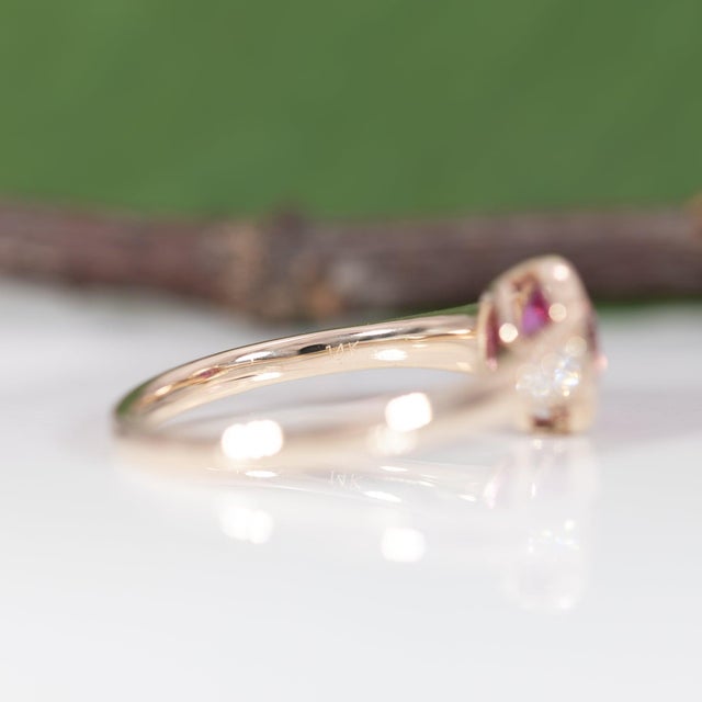 1.27Ct Gia Certified Pink Sapphire Ring With Natural Diamonds in Solid 14k Gold, Size 6.75 For Sale - Image 10 of 10