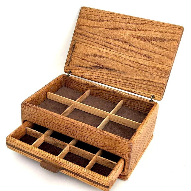 1970s 1970s American Craftsman Oak Wood Jewelry Box With Drawer For Sale - Image 5 of 16