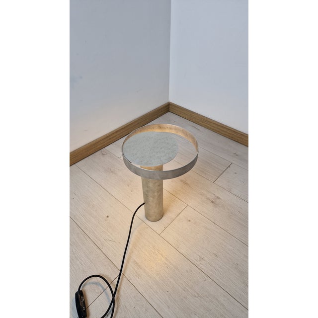 Mod Circle Table Lamp in Silver Metal by Massimo Tonnettos for Venicem For Sale - Image 3 of 14