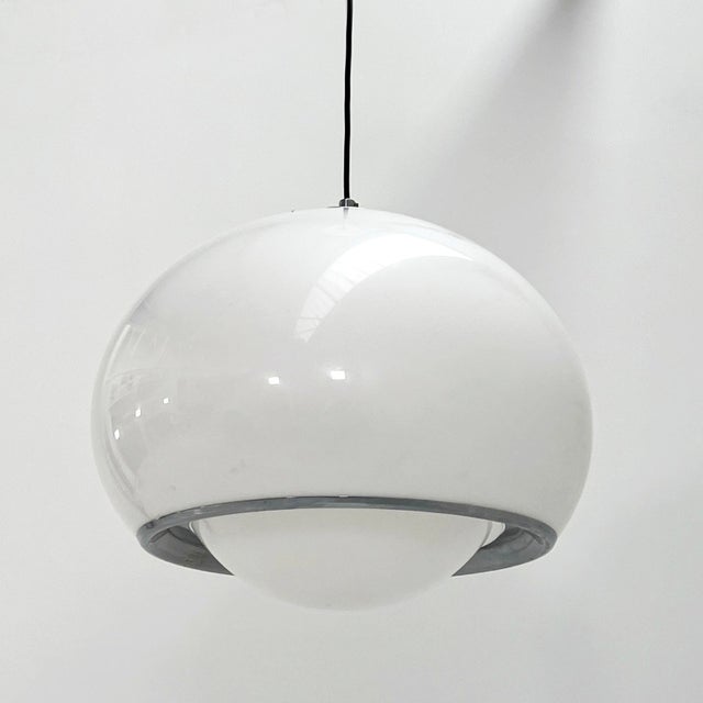 White Bud Pendant Lamp by Studio 6G for Guzzini, 1970s For Sale - Image 6 of 8