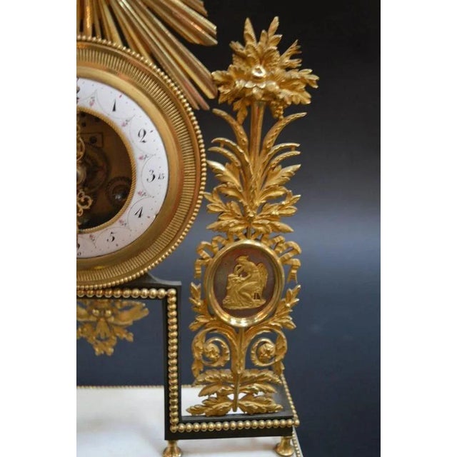 Traditional 19th Century Sunburst Clock For Sale - Image 3 of 9