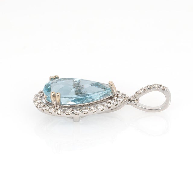 2.1ct Aquamarine Pendant With Natural Diamonds Accents: Solid 14k Gold, 12x7mm For Sale - Image 9 of 9