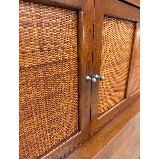Mid-Century Modern American of Martinsville Accord Walnut High Chest For Sale - Image 11 of 12