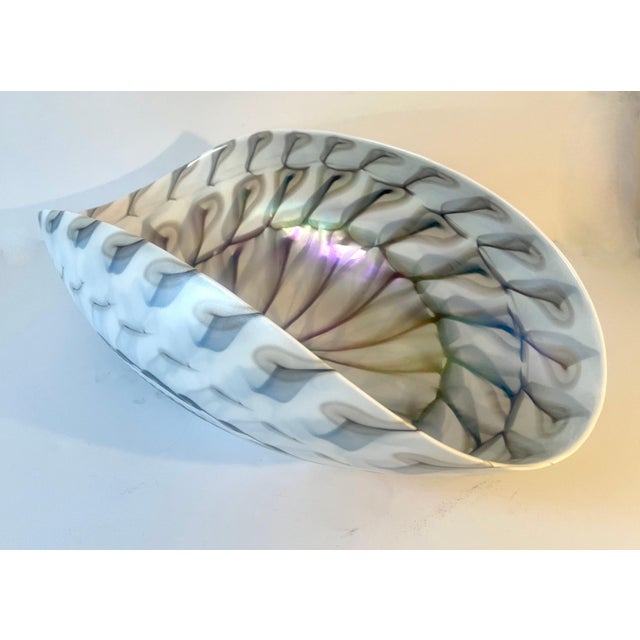 Modern Glass or Porcelain Decorative Bowl with Shell Like Design For Sale - Image 3 of 8