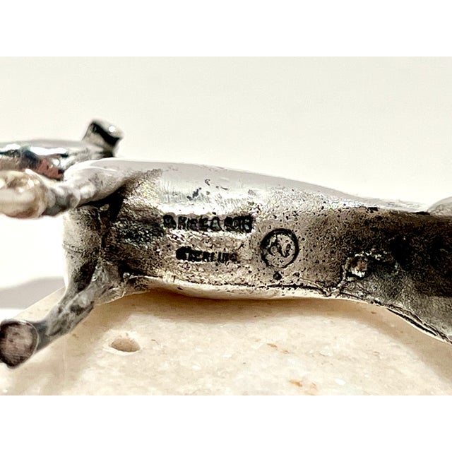 Samuel Kirk & Son Sterling Silver Greyhound / Whippet Miniature Sculpture on Marble Base – Solid 925 – Baltimore For Sale - Image 10 of 12