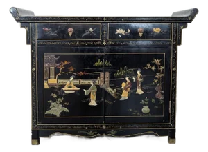Chinese Cabinet