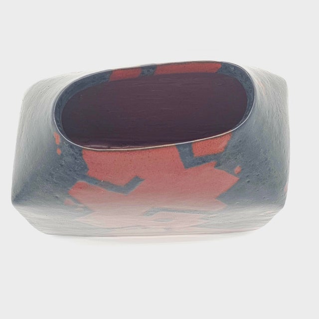Morino Taimei Studio Pottery Flat Jar – Rust & Black Geometric Glaze, Signed For Sale In San Francisco - Image 6 of 7