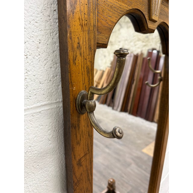 Vintage Late 20th Colonial Revival Style Traditional Style Century Oak Hall Tree For Sale - Image 4 of 11