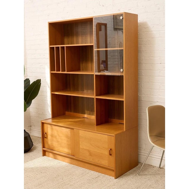 Domino Mid 20th Century Danish Modern Teak Multimedia Shelf For Sale - Image 4 of 11