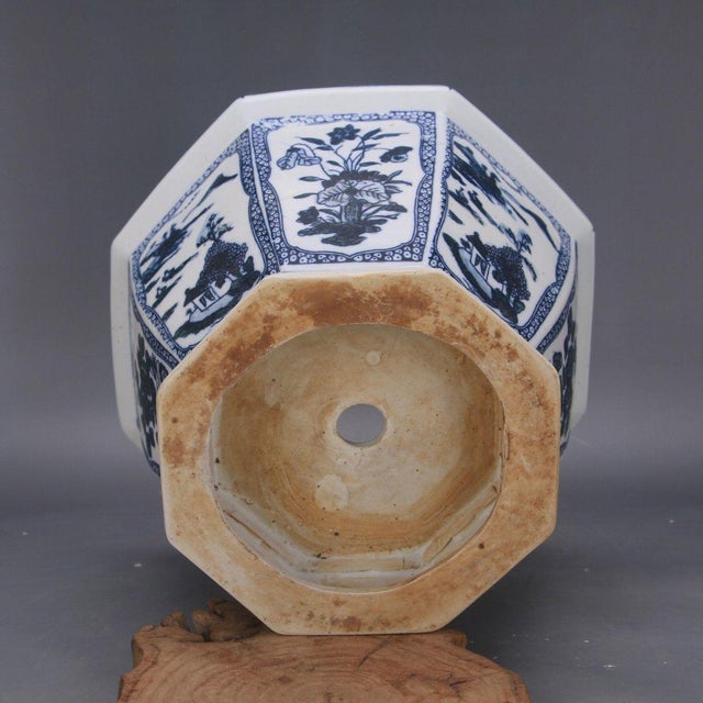 Traditional Late 20th Century Blue & White Porcelain Planter – 9.6" Octagonal Jardiniere With Landscape Motif For Sale - Image 3 of 5