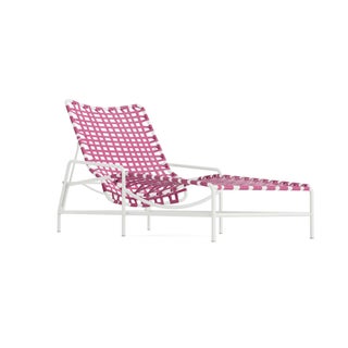 Brown Jordan Kantan Aluminum Chaise Lounge in Chalk with Hot Pink Vinyl Strapping For Sale