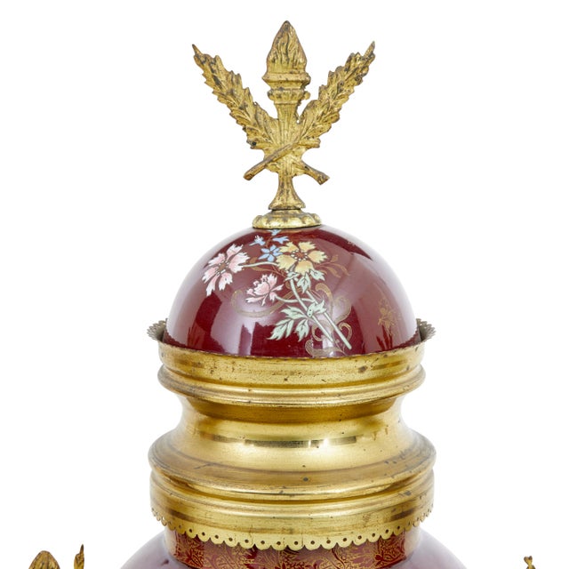 Red French Decorative Toleware Garniture Set, 1880s, Set of 3 For Sale - Image 8 of 9