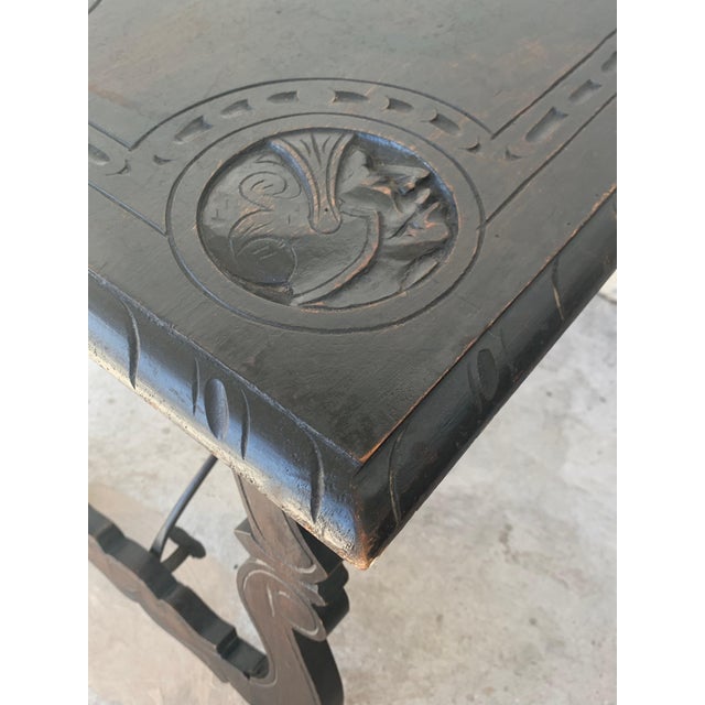 Brown 19th Century Spanish Baroque Side Table with Carved Top & Legs & Iron Stretchers For Sale - Image 8 of 18