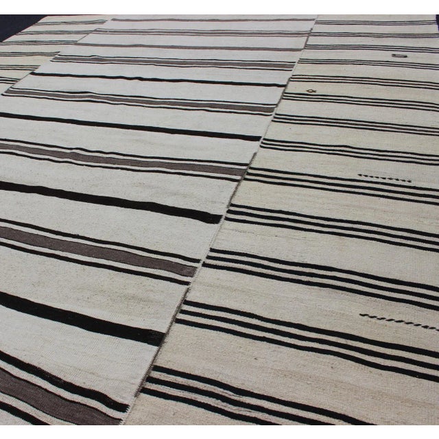 Mid 20th Century Large Vintage Turkish Kilim Rug With Vertical Stripes in Cream and Brown For Sale - Image 5 of 11