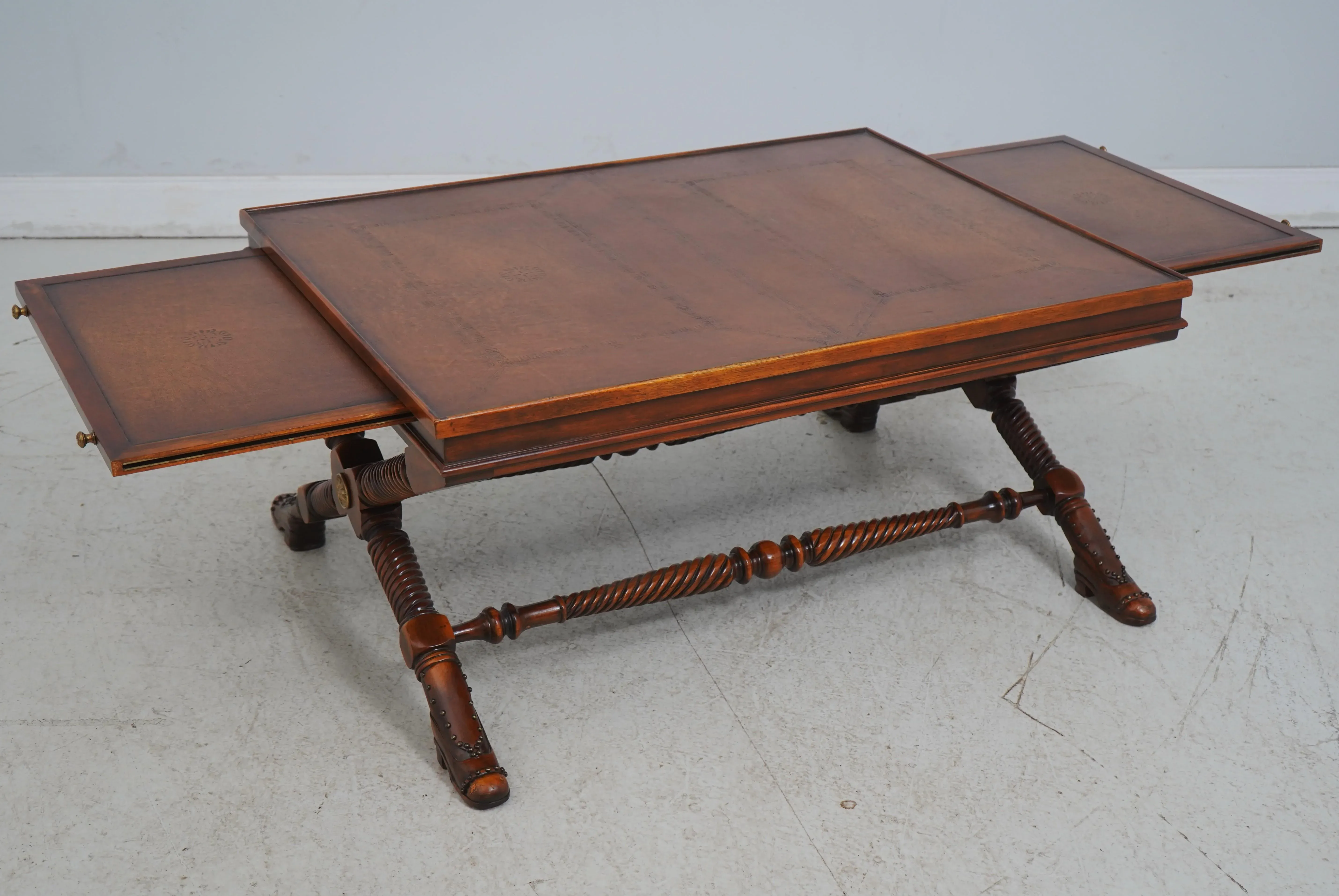 Theodore Alexander セオドア・アレキサンダー Leather Top Shoe Foot Coffee Table Theodore Alexander Leather Top Shoe Foot Coffee Table | Chairish