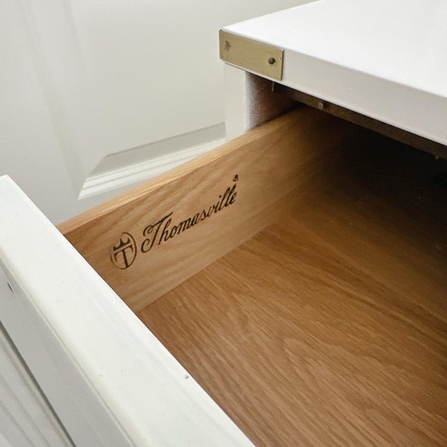 1960s Thomasville Vintage Hollywood Regency White & Gold Campaign Tall Lingerie Dresser Chest For Sale - Image 9 of 9