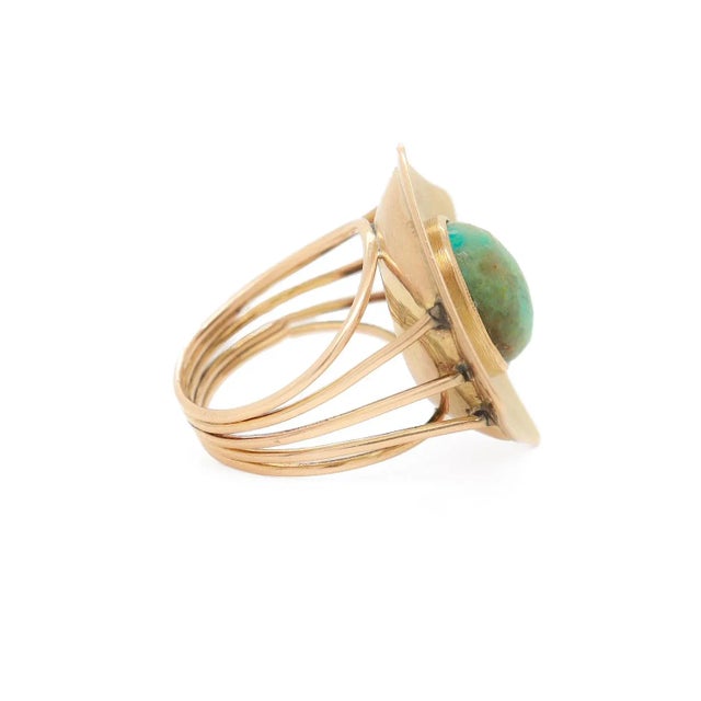 Turquoise 14k Gold & Turquoise Cabochon Mid-Century Modern Cocktail Ring For Sale - Image 8 of 9