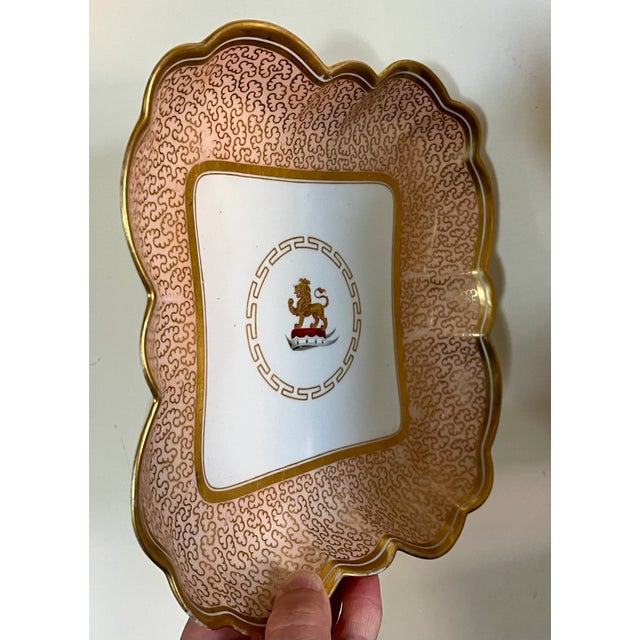 Apricot Antique Early 19th Century Worcester Barr Flight & Barr Porcelain Armorial Square Serving Dish For Sale - Image 8 of 15