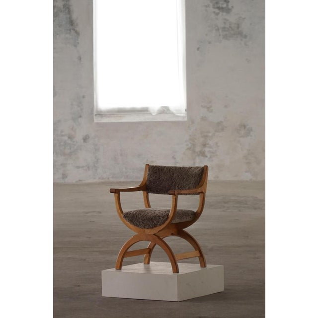 Mid-Century Modern Kurul Armchair in Oak and Lambswool by Henning Kjærnulf, 1960s For Sale - Image 4 of 15