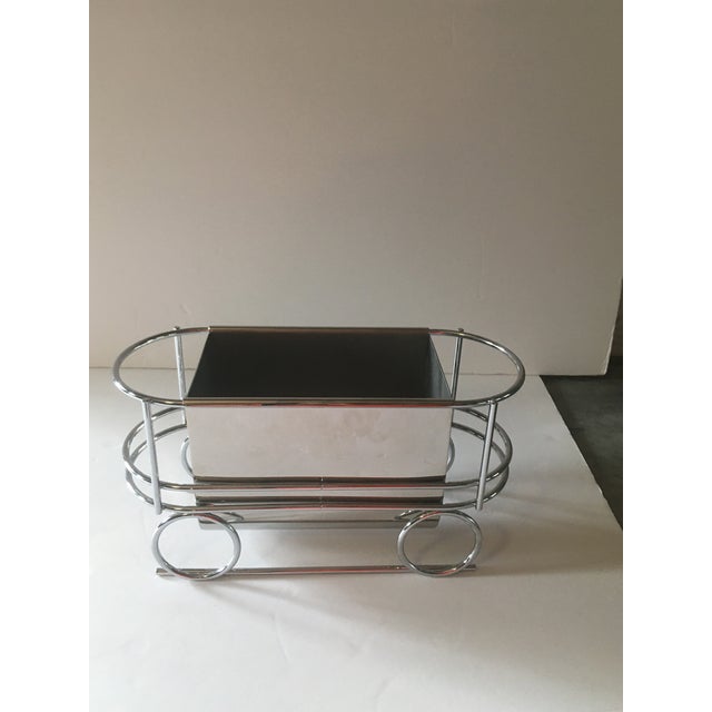 Chrome 1970s Art Deco Style Chrome Caboose Wine Bottle Trolly For Sale - Image 8 of 11