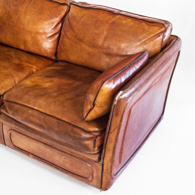 Vintage Camel Buffalo Leather Club Sofa from Roche Bobois, France, 1980s For Sale - Image 6 of 18