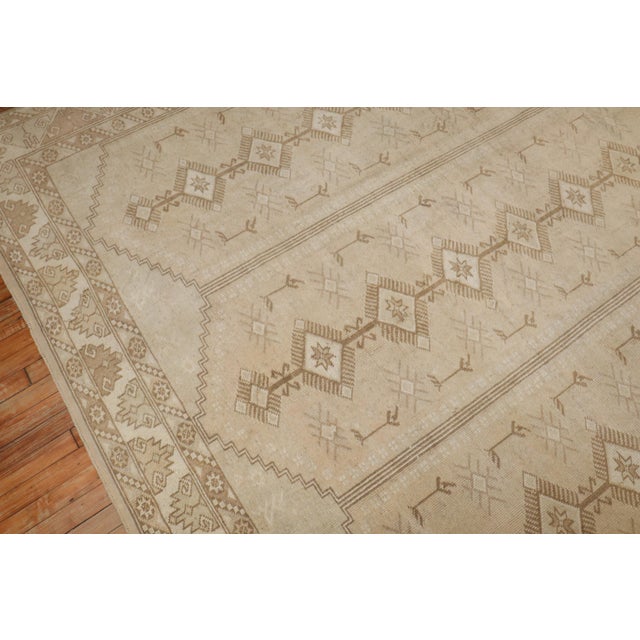 Mid 20th Century Turkish Anatolian Rug - 8'11" x 12' For Sale - Image 14 of 18