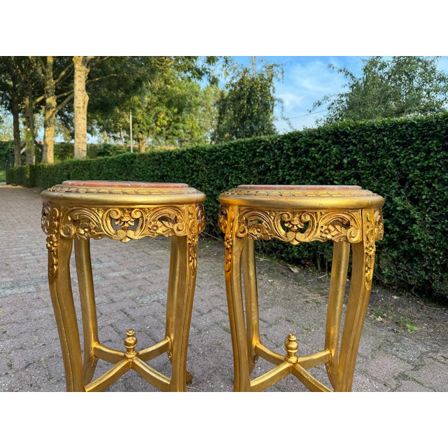 1950s French Louis XVI Gold Beech Marble Side Tables Pair For Sale - Image 6 of 11