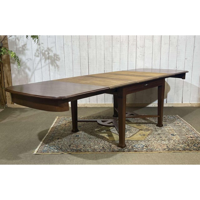 Art Nouveau Mahogany Dining Table in the style of Gustave Serrurier Bovy For Sale - Image 17 of 18