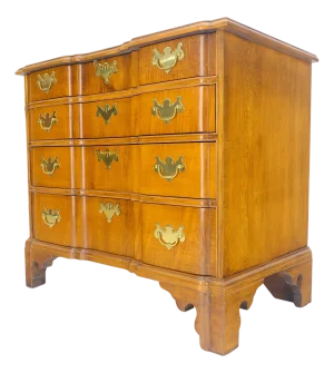 Very Fine Solid Tiger Maple Block Front Bracket Feet Bachelor Dresser Chest