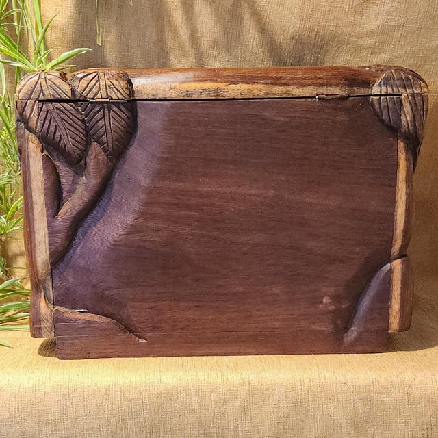 Mid 20th Century Hand-Carved Wooden Keepsake Trunk – Vintage Figural Scene, Boho Decor For Sale - Image 10 of 15