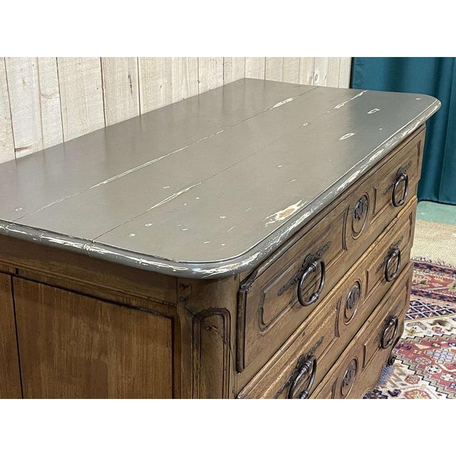 18th Century Louis XV Walnut Chest of Drawers with Grey Top For Sale - Image 12 of 18