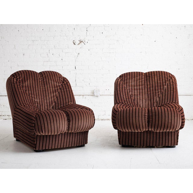 Space Age Italian ‘Petal’ Form Lounge Chair in Velvet For Sale - Image 11 of 12