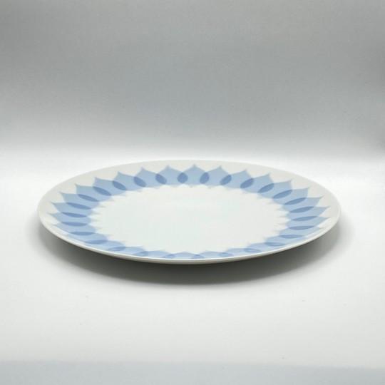 Vintage Bjorn Wiinblad “Lotus Azure” for Rosenthal Studio-Line Coffee & Dessert Service for 12: Complete 40-Piece Set For Sale - Image 16 of 18