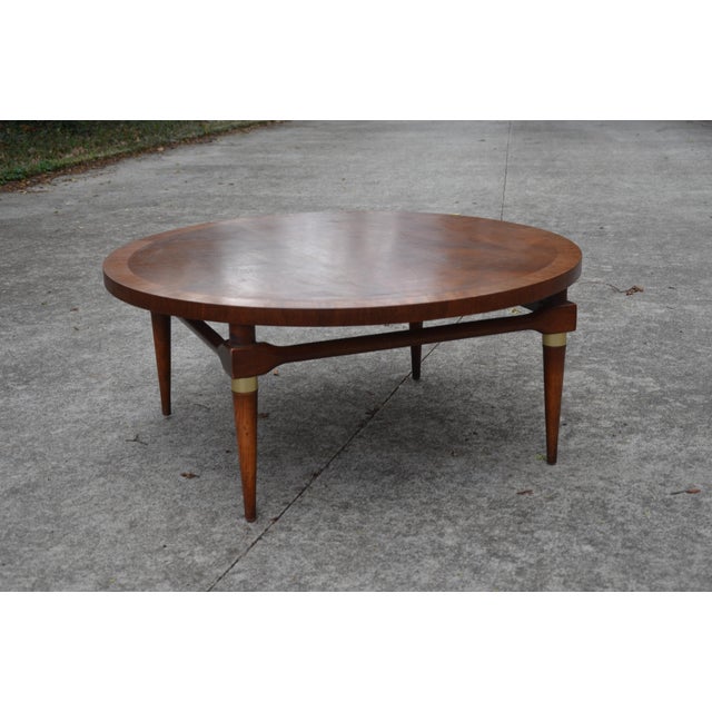 Round Mid-Century Modern Coffee Table by Lane Furniture Company, 1957 For Sale - Image 9 of 9