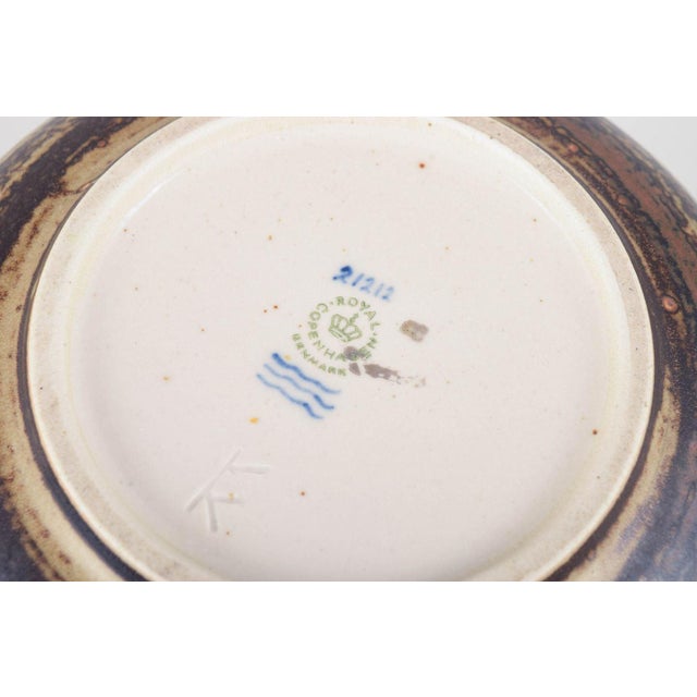 Round Stoneware Dish with Relief of Elephant by Knud Kyhn for Royal Copenhagen, 1970s For Sale - Image 4 of 5