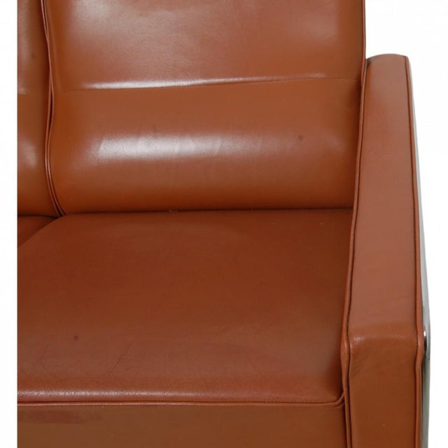 Brown 3303 Two-Seater Sofa in Cognac Leather by Arne Jacobsen, 1980s For Sale - Image 8 of 18