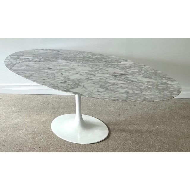 Vintage Marble Tulip Dining Table After Saarinen For Sale In West Palm - Image 6 of 12