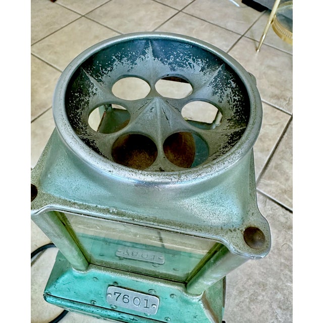 Antique Green Johnson Fare Box Co. Trolley Bus Fare Box For Sale - Image 15 of 17