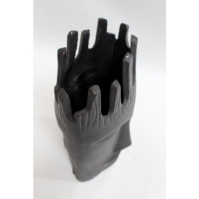 Gray Face Vase Two Sided For Sale - Image 8 of 10