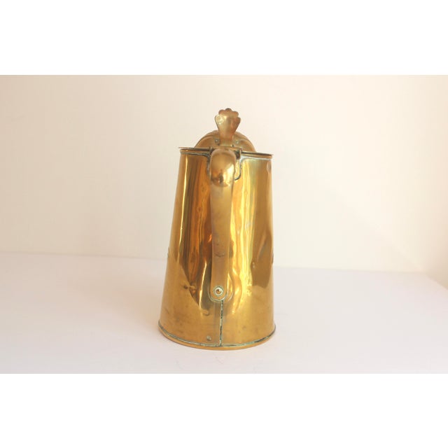 Art Nouveau Js&s Joseph Sankey and Sons Honeysuckle Design Brass Tankard Art Nouveau Antique 1904 Jug With Lid For Sale - Image 3 of 11