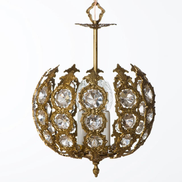 1960s Vintage Restored Spanish Lighting Brass Crystal Pendant Lamp For Sale - Image 13 of 13