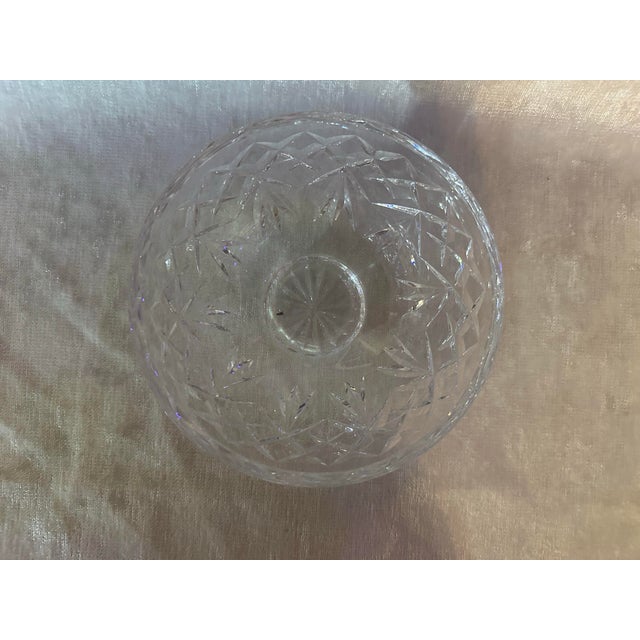 Cross hatch pattern Beautiful small display bowl or jewelry catch. Could be used for candy or decorate your table for dinner.