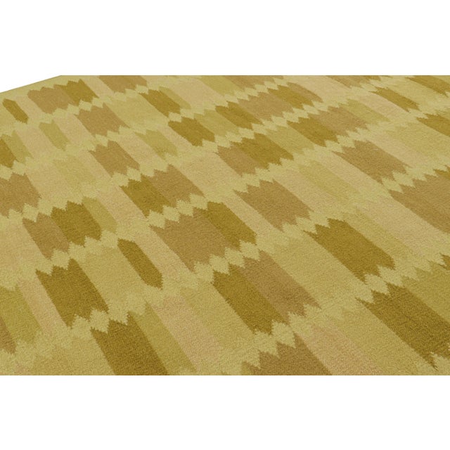 From Rug & Kilim’s Scandinavian Collection, this 8x10 rug is handwoven in a new flat weave construction using a blend of...